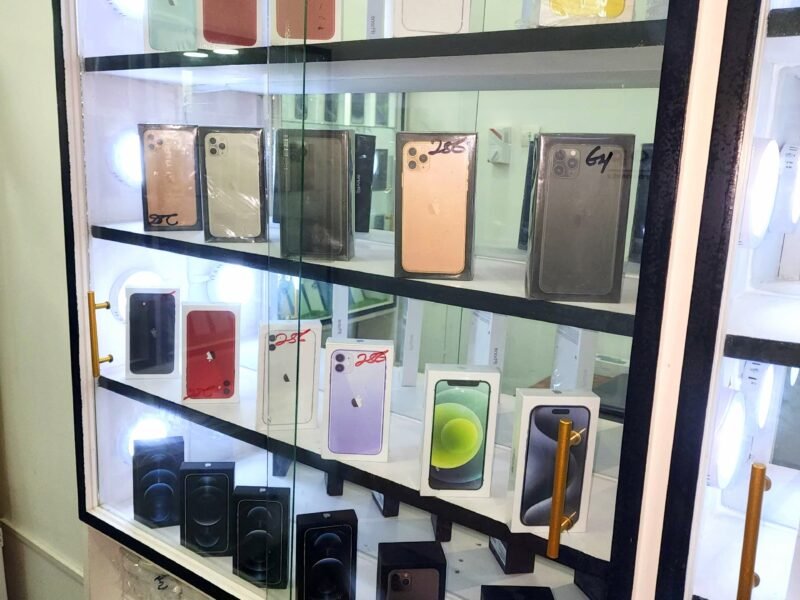 Yero Mobile Shop